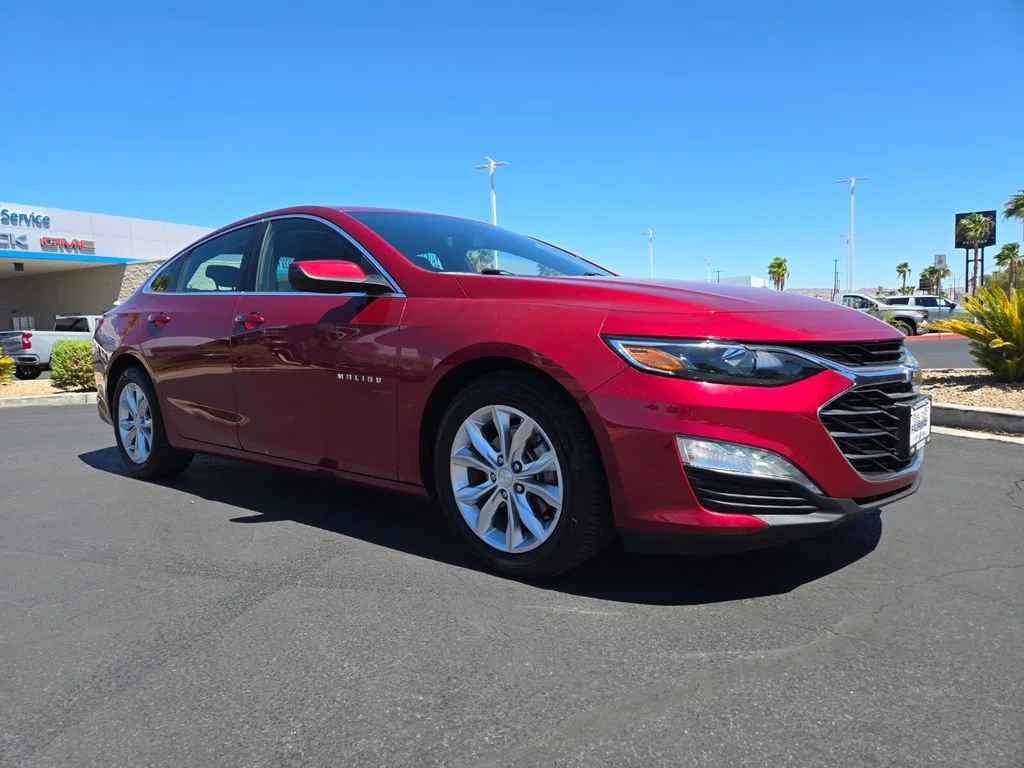 Used 2020 CAJUN RED TINTCOAT Chevrolet LT image 1