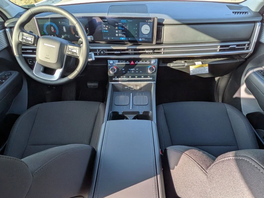 Used 2026 White Hyundai SE image 19