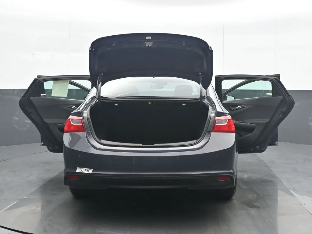Used 2025 Black Chevrolet LT image 35