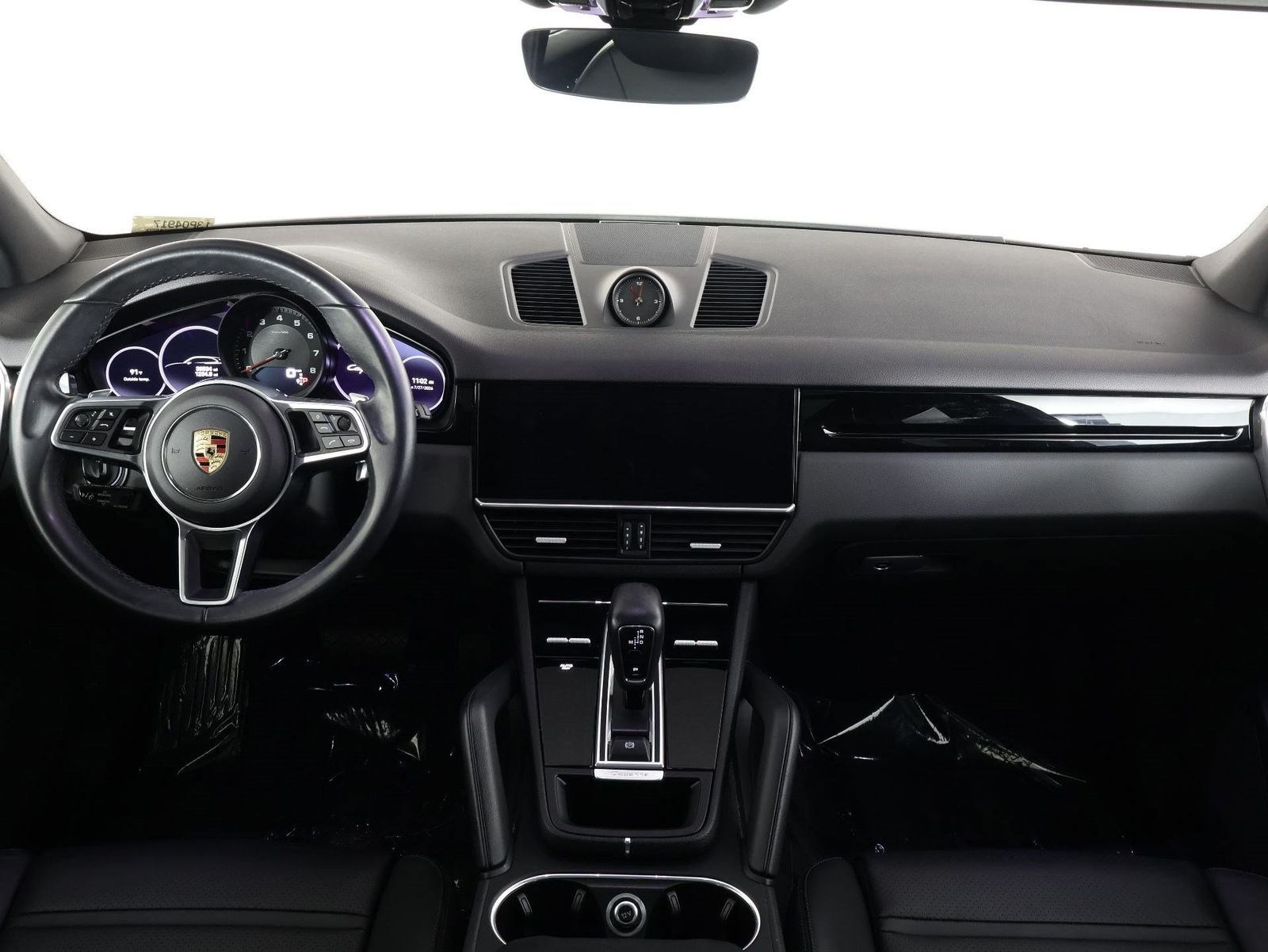 Certified Used 2023 Chalk Porsche  image 11