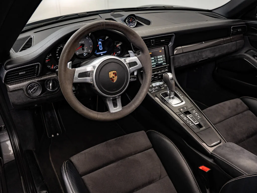 Used 2016 Agate Gray Metallic Porsche Targa 4 GTS image 4