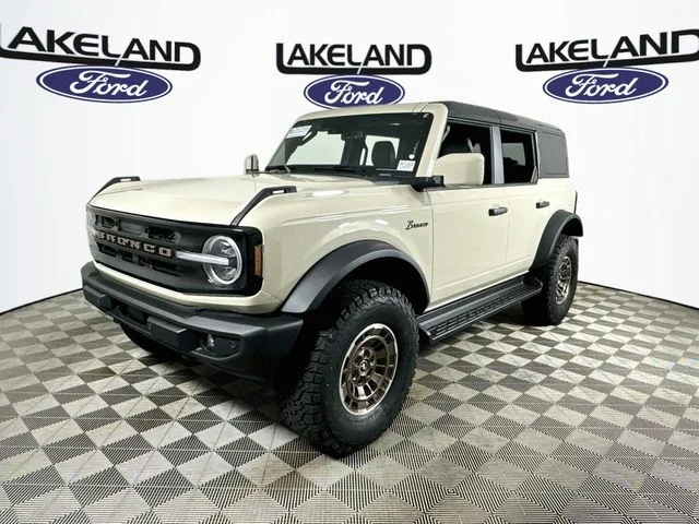 New 2026 Ford Bronco Outer Banks