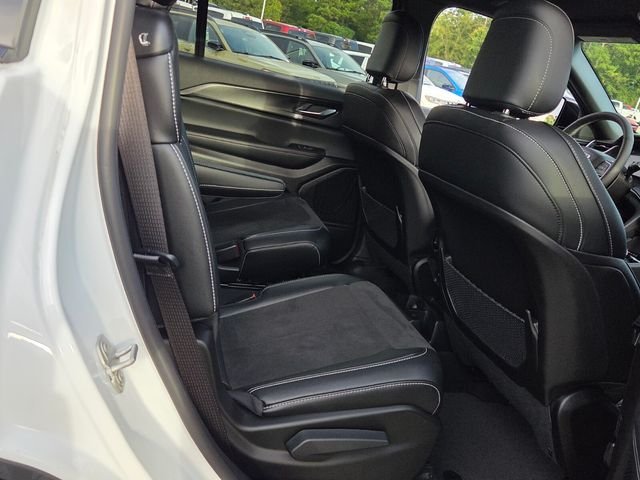 Used 2024 White Jeep Altitude X image 16