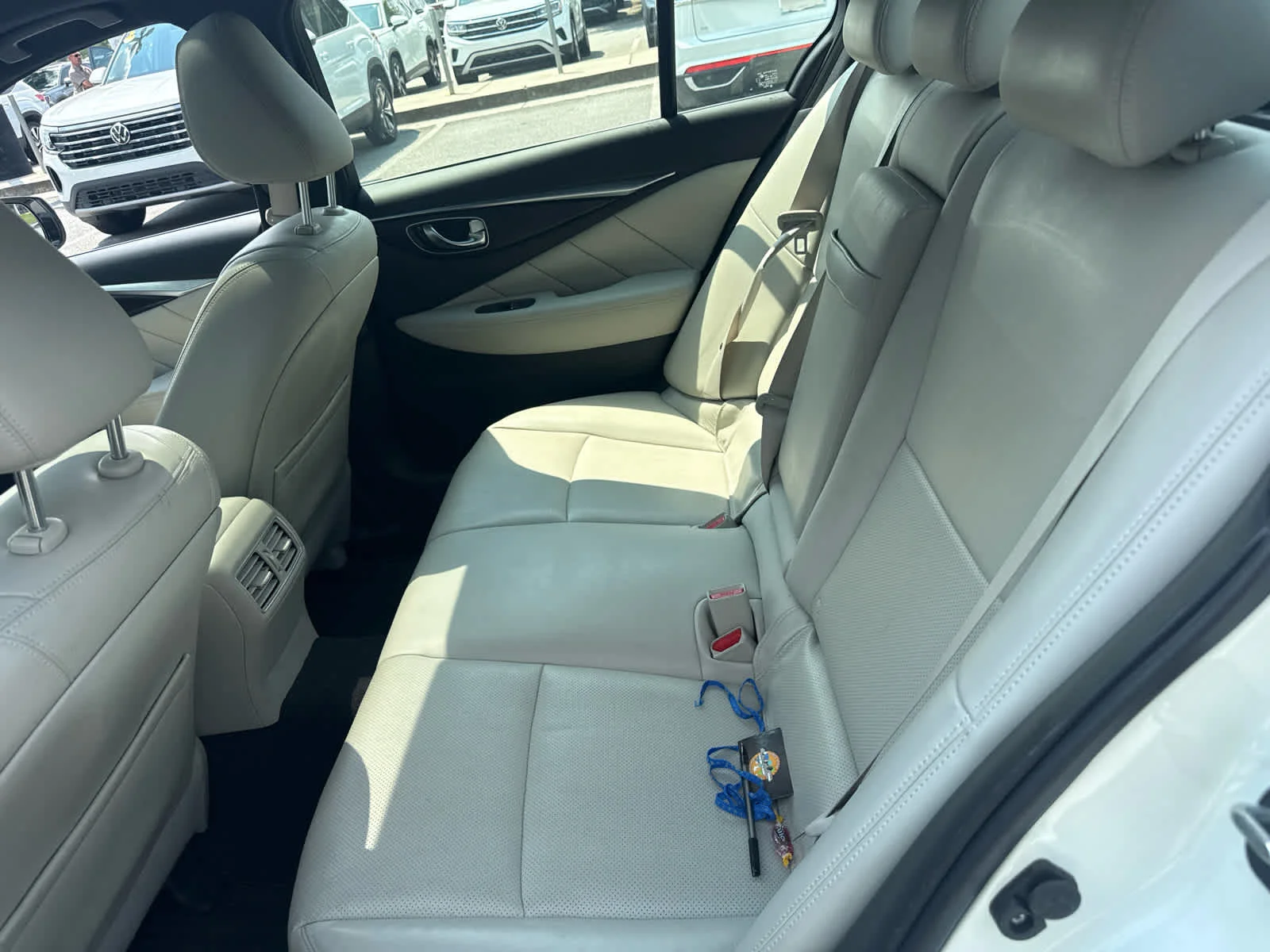 Used 2021 Majestic White INFINITI 3.0t SENSORY image 20