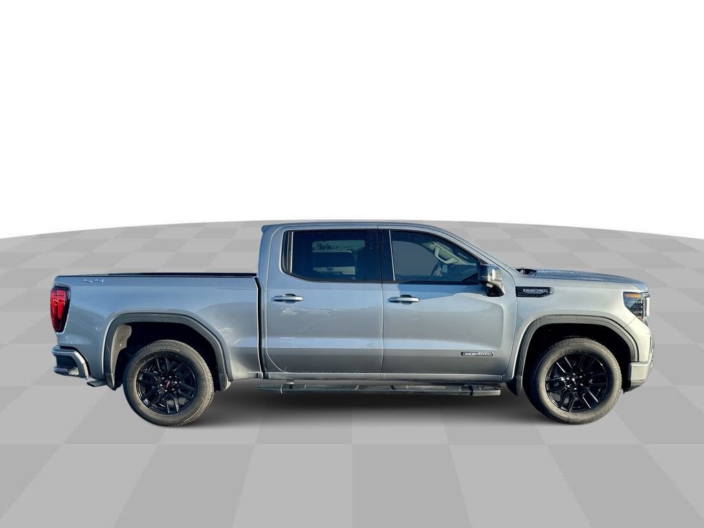 Used 2025 Silver GMC Elevation image 23