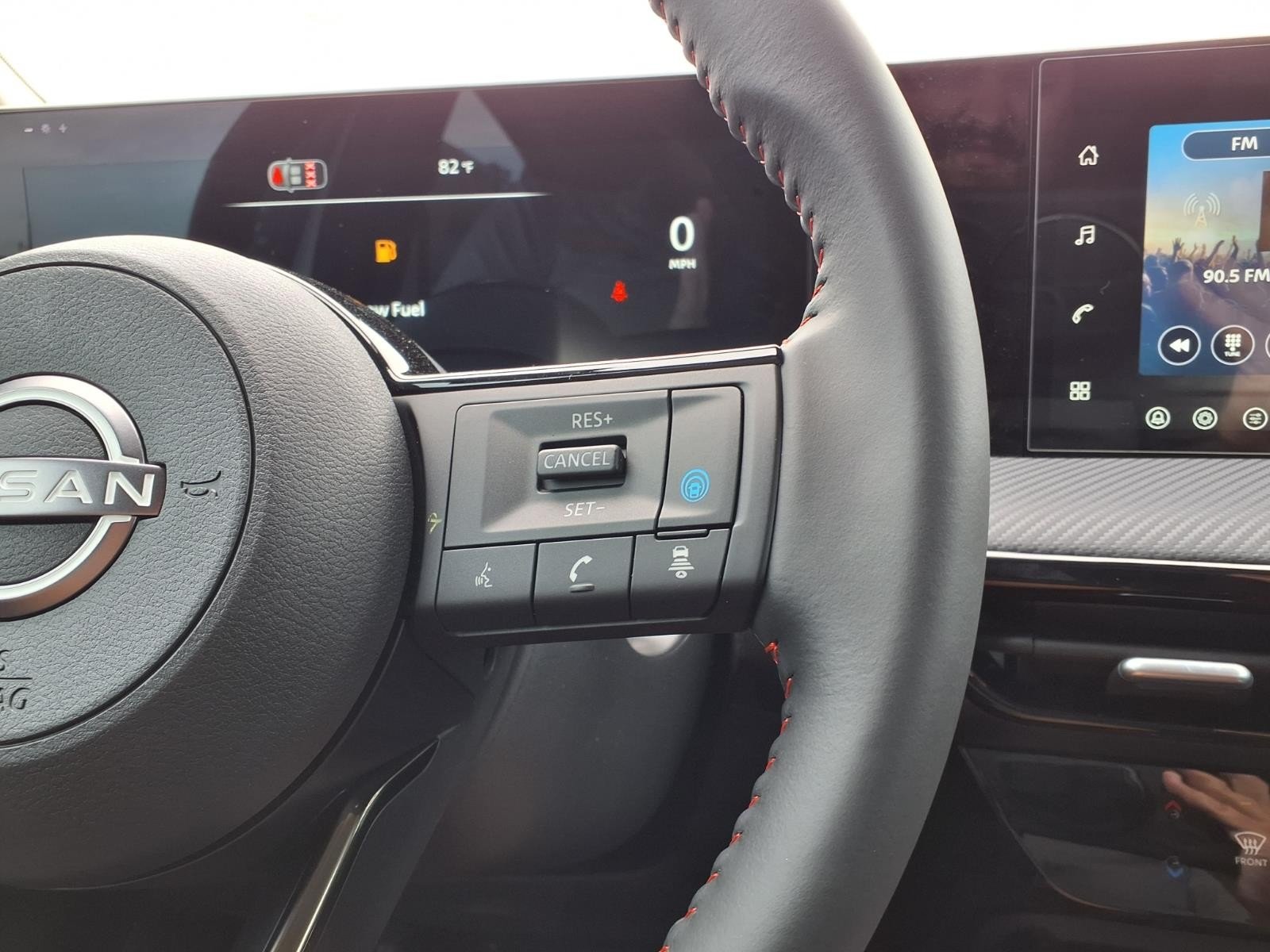 2026 Nissan Kicks SR White at Robbins Nissan