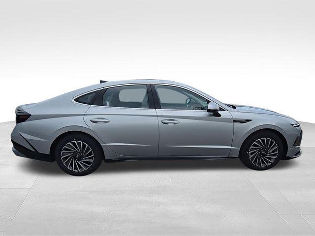 2025 Hyundai Sonata Hybrid SEL - Photo 9