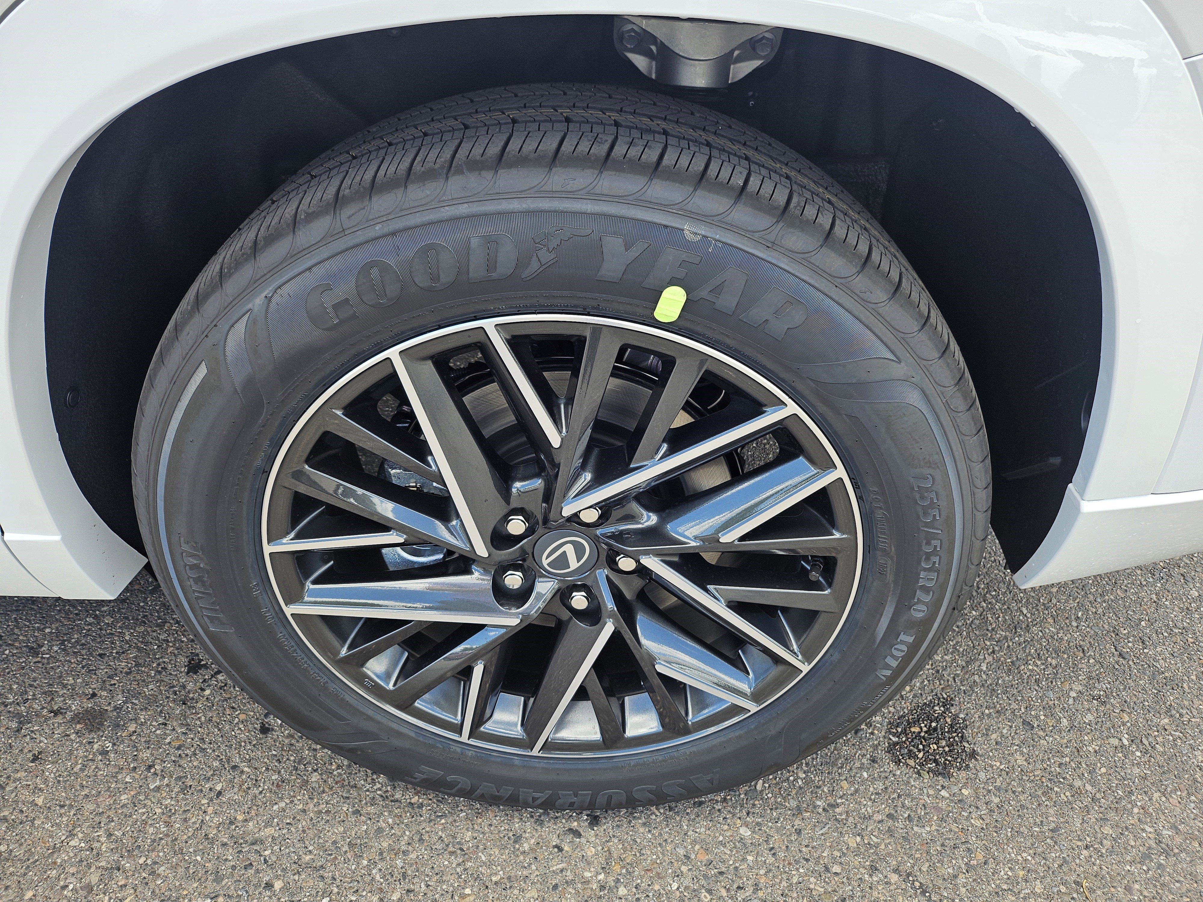 New 2026 Wind Chill Pearl Lexus PREMIUM AWD image 17