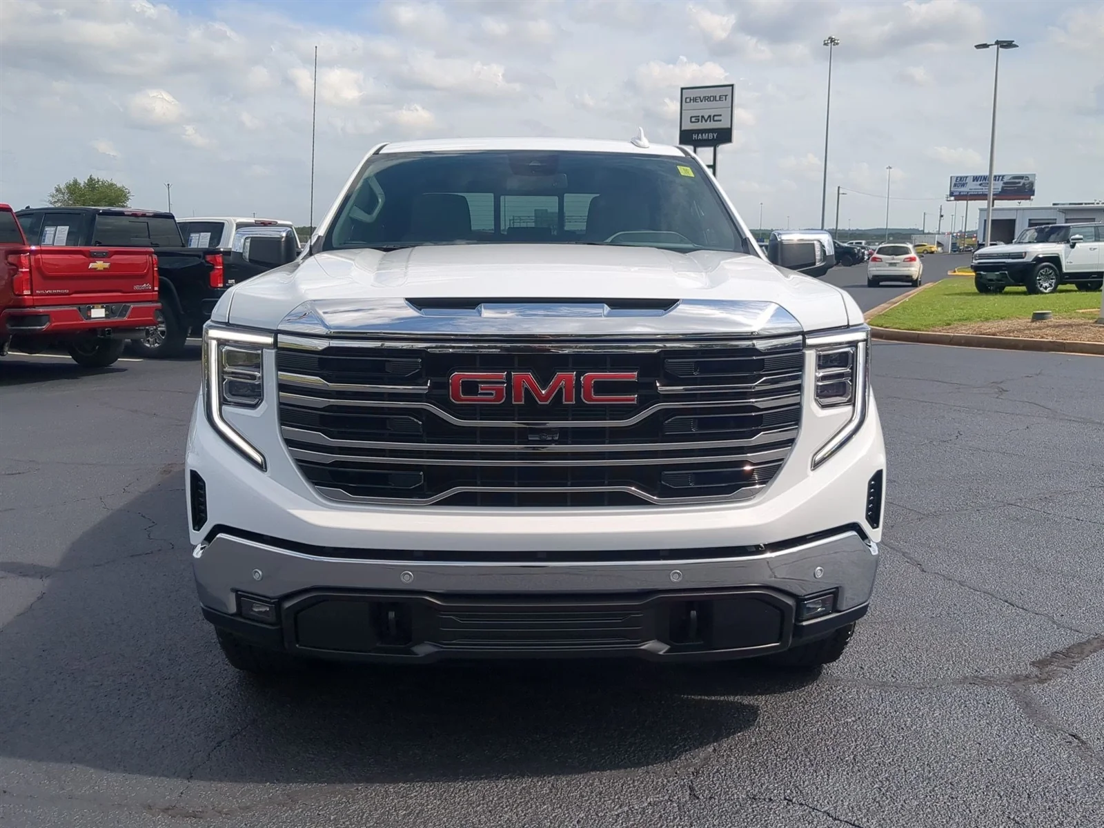 New 2026 Summit White GMC SLT image 27