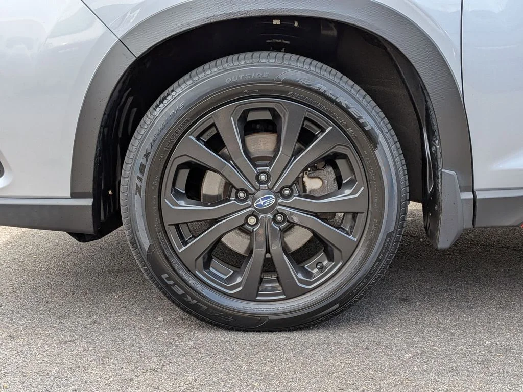 Used 2023 Silver Subaru Sport image 33
