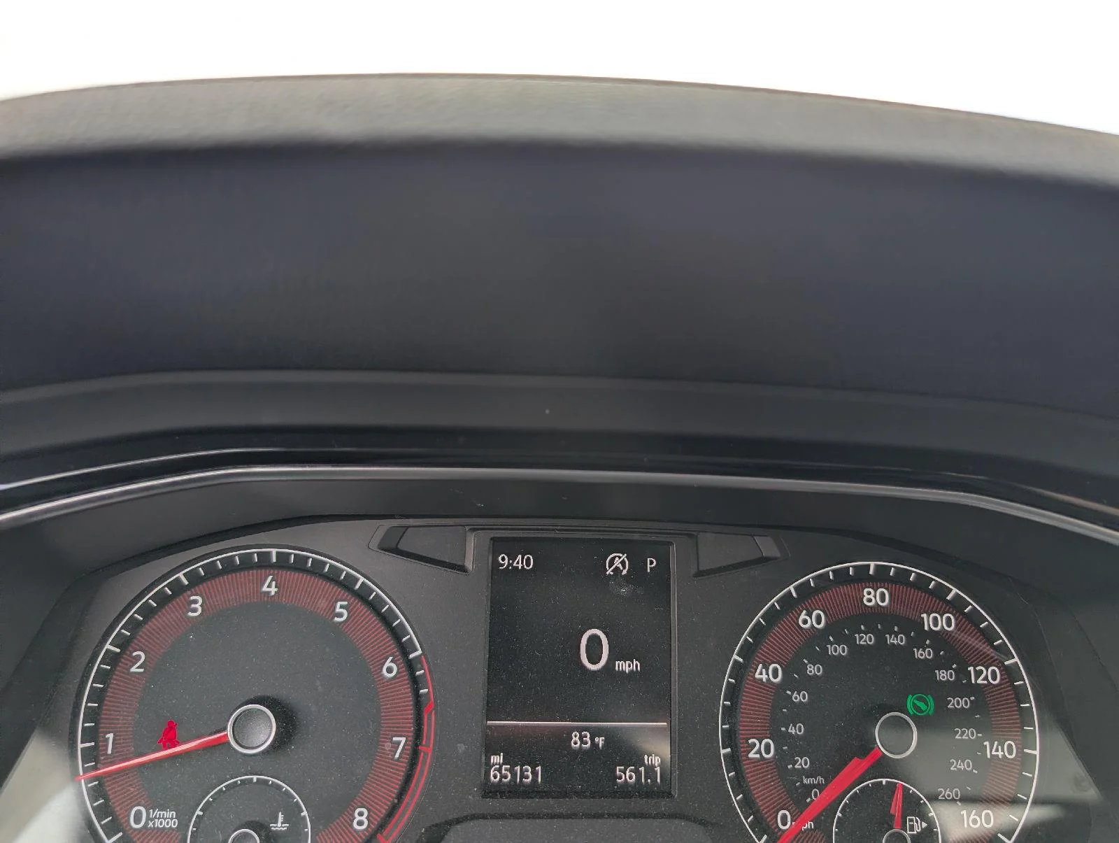 Used 2021  Volkswagen S image 12