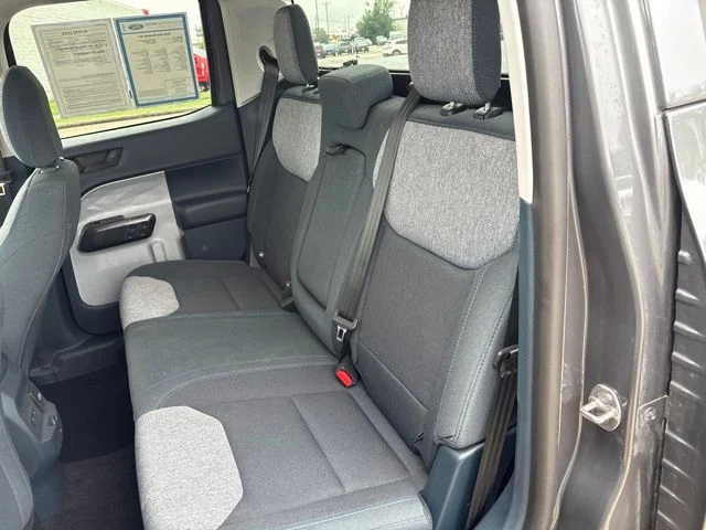 Used 2025 Gray Ford XLT image 30