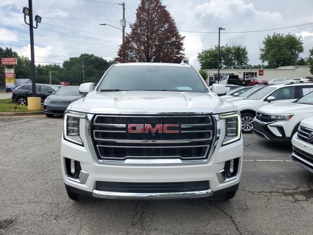 Used 2023 White GMC SLT image 2