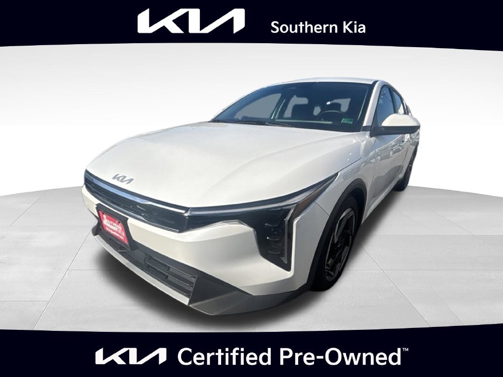 Certified Used 2025 White Kia EX image 1