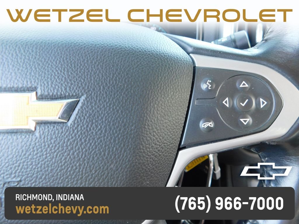 Used 2022 White Chevrolet LT image 30