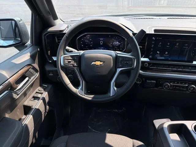 New 2026 Sterling Gray Metallic Chevrolet LT (2FL) image 28