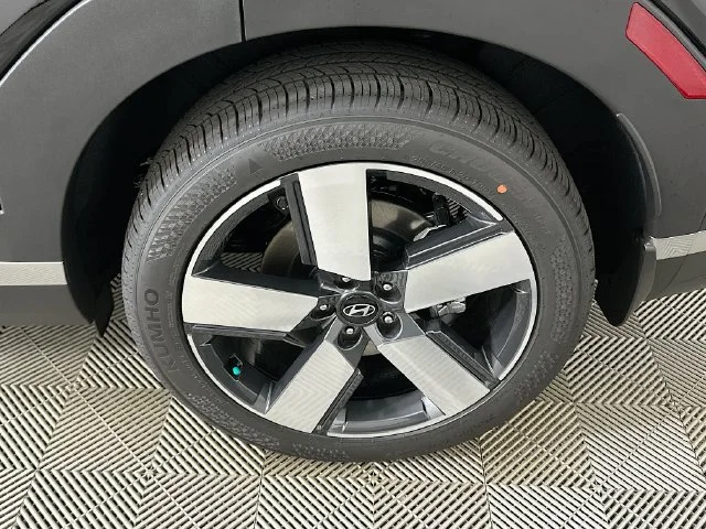New 2026 Black Hyundai Limited image 21