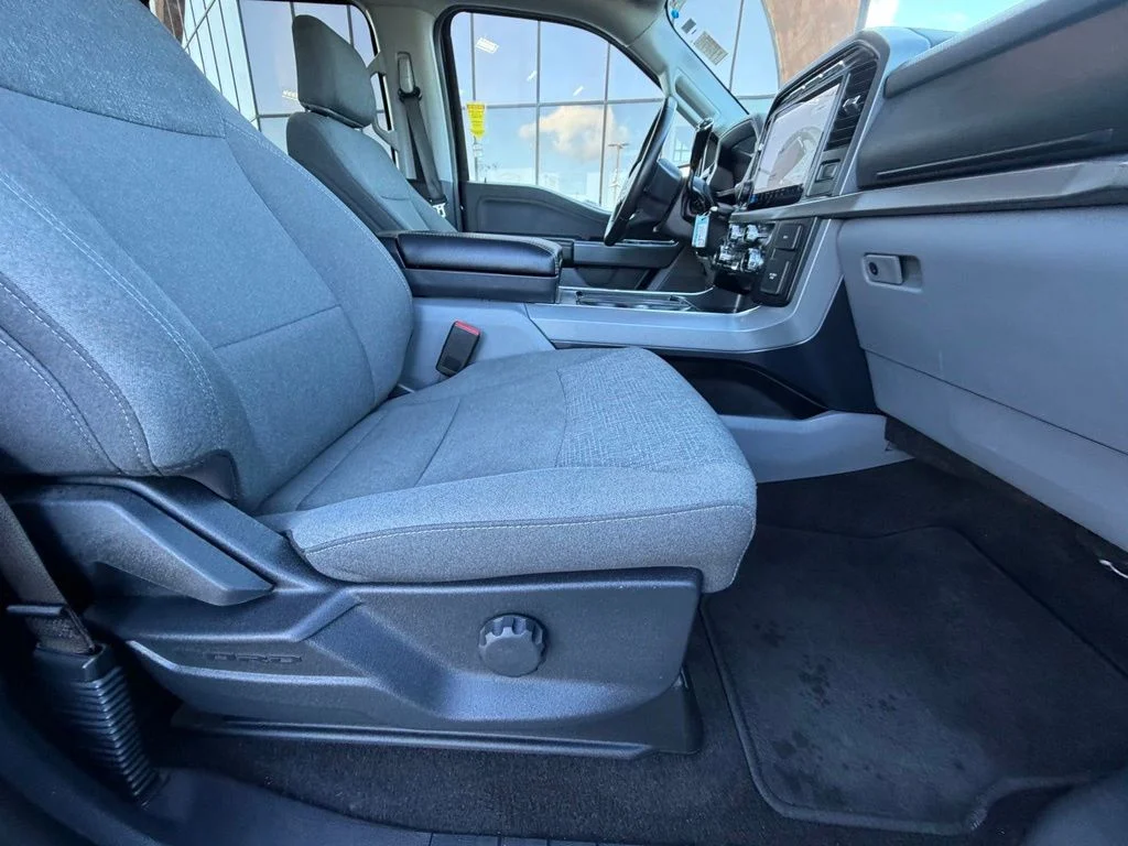 Used 2024 Black Ford XLT image 42