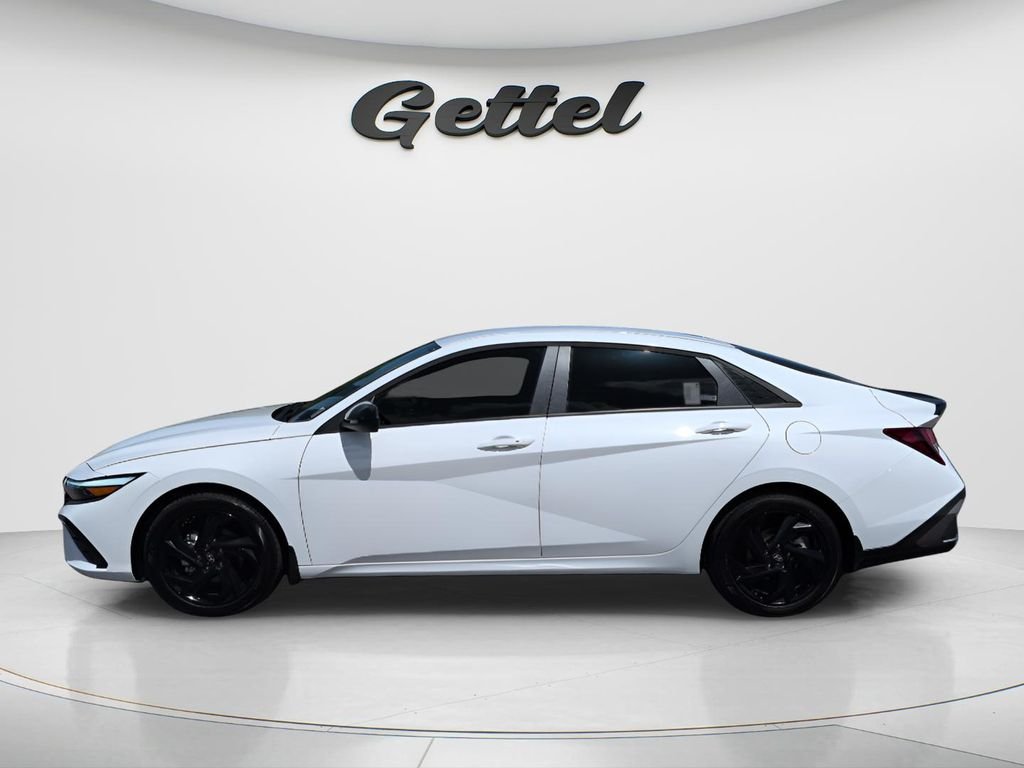 Certified Used 2026 White Hyundai SEL Sport image 8
