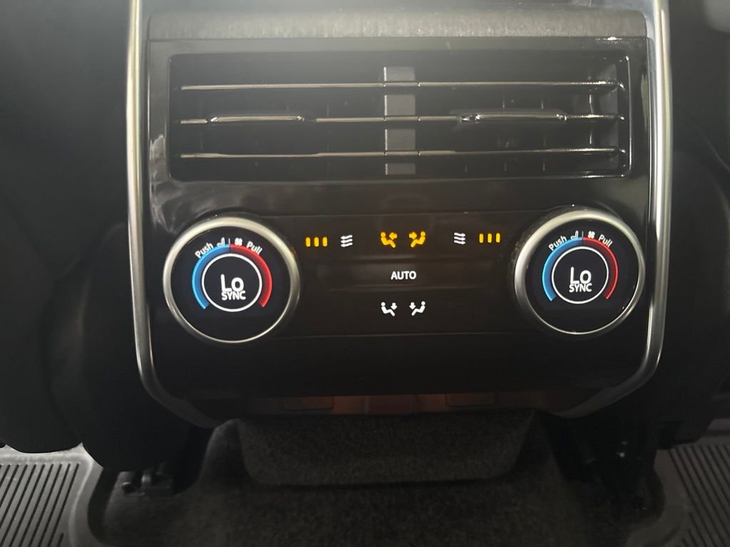 Used 2023 Black Land Rover SE image 12