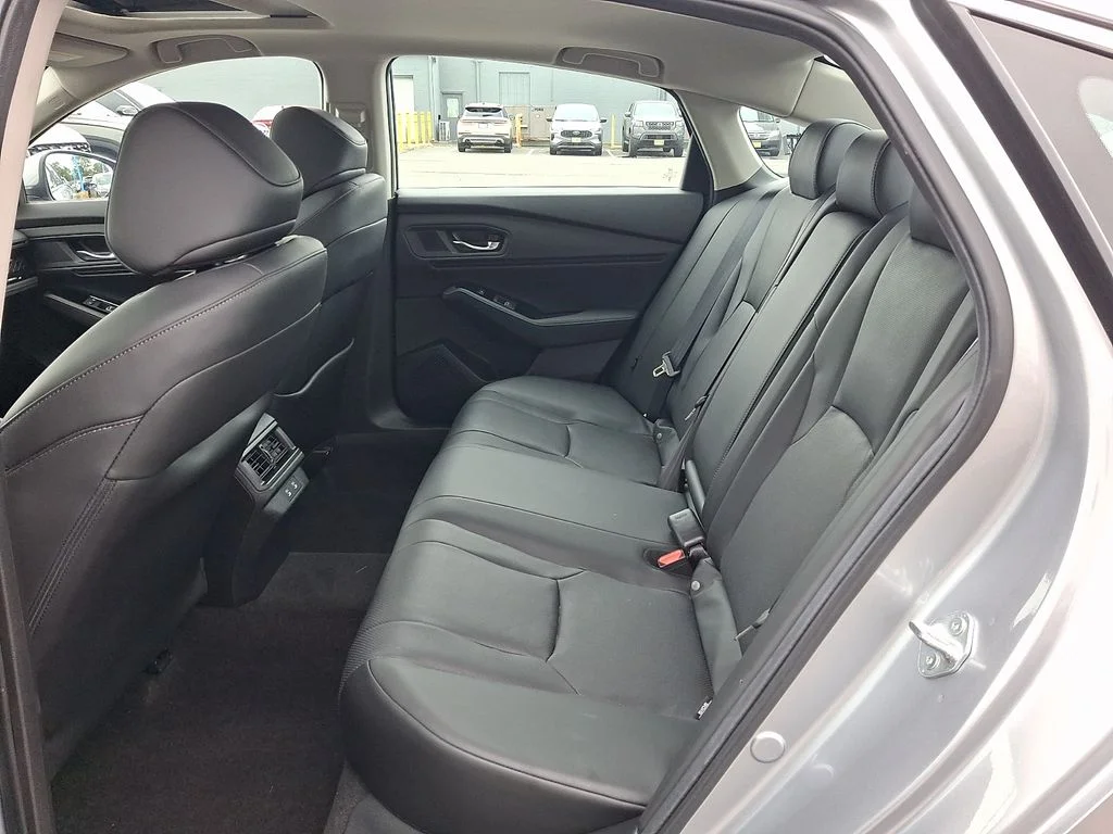 Used 2024 Silver Honda Touring image 10