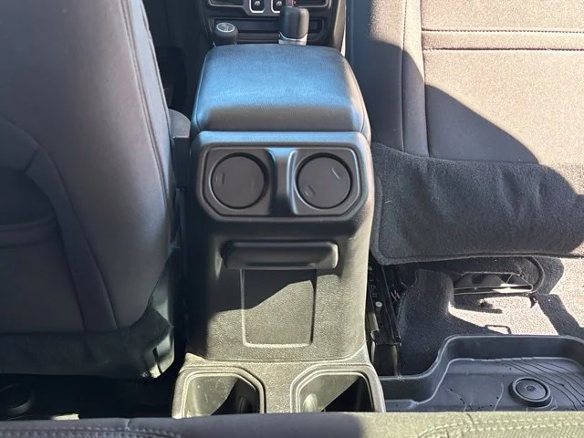 Used 2019 Gray Jeep Sport S image 25
