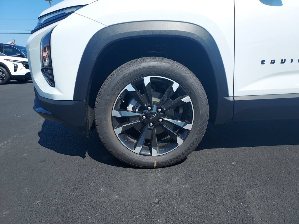 2027 Chevrolet Equinox RS - Photo 10