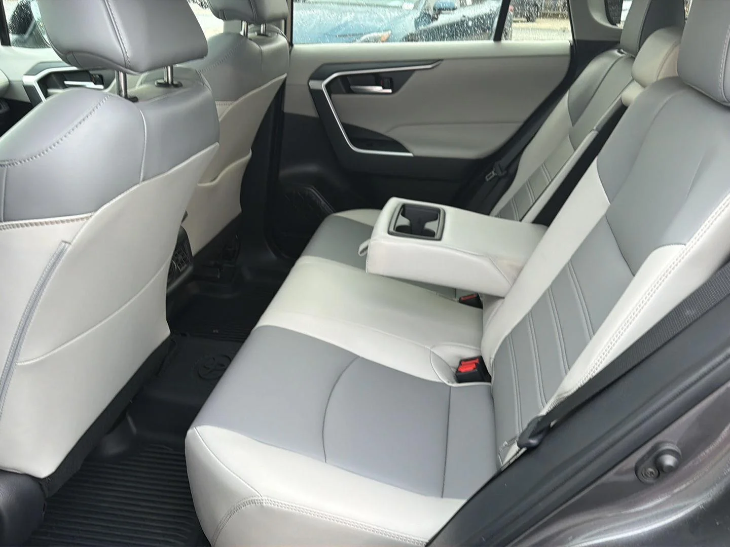 Certified Used 2024 Magnetic Gray Metallic Toyota XLE Premium image 11
