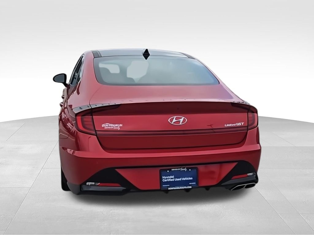 Used 2020 Red Hyundai Limited image 7