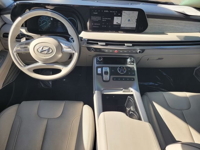 Used 2024 White Hyundai Calligraphy image 16