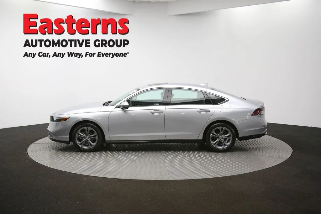 Used 2023 Silver Honda EX image 57