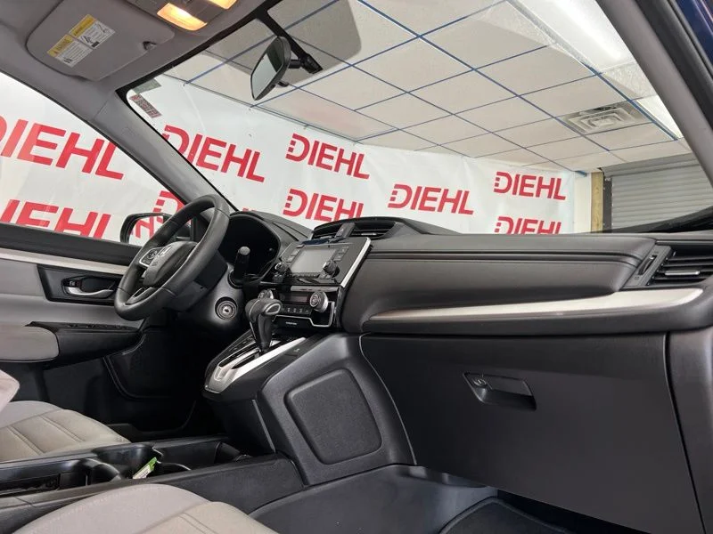 Used 2018  Honda LX image 13