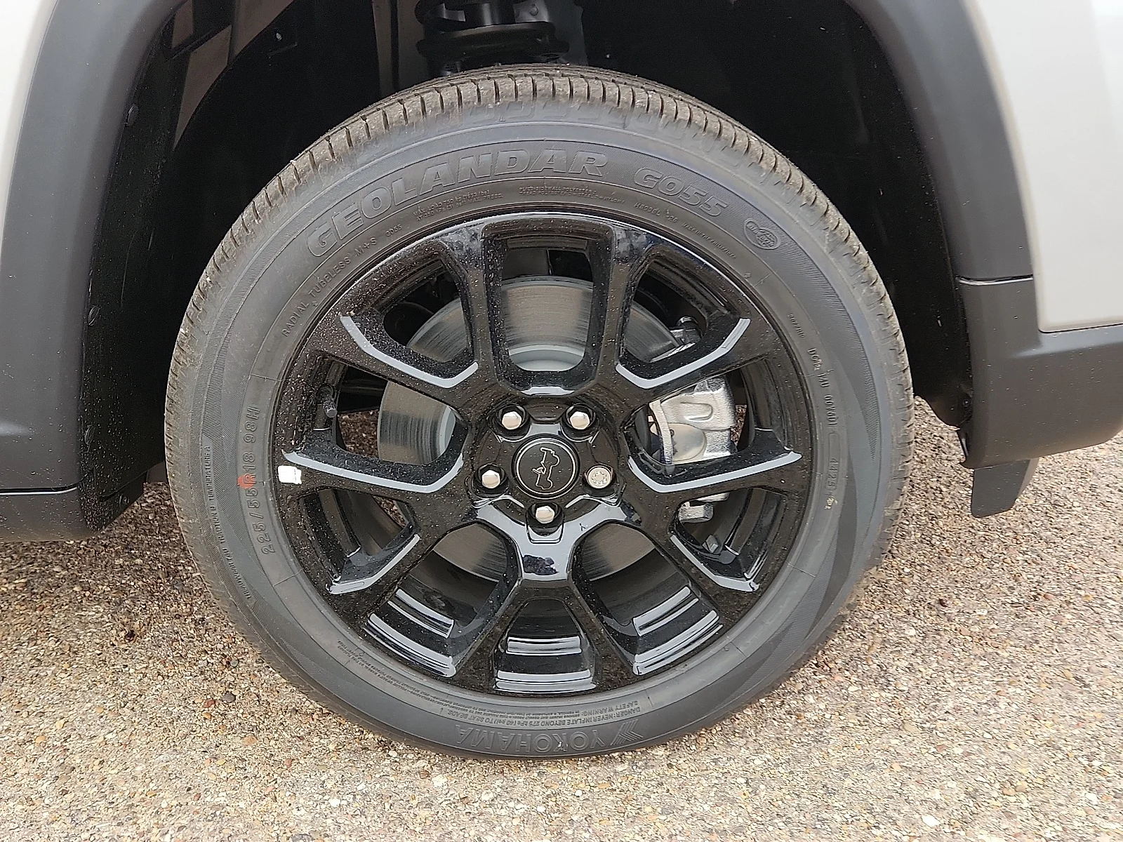 New 2026 Silver Jeep LATITUDE ALTITUDE 4X4 image 7