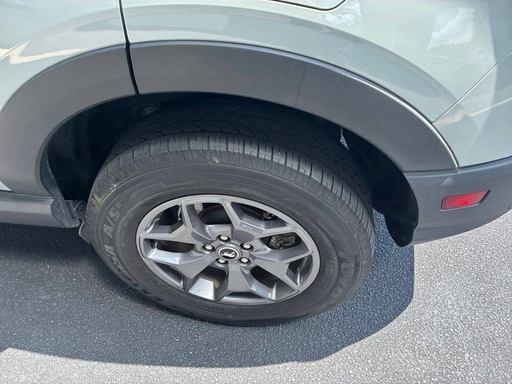 Used 2022 Green Ford Badlands image 14