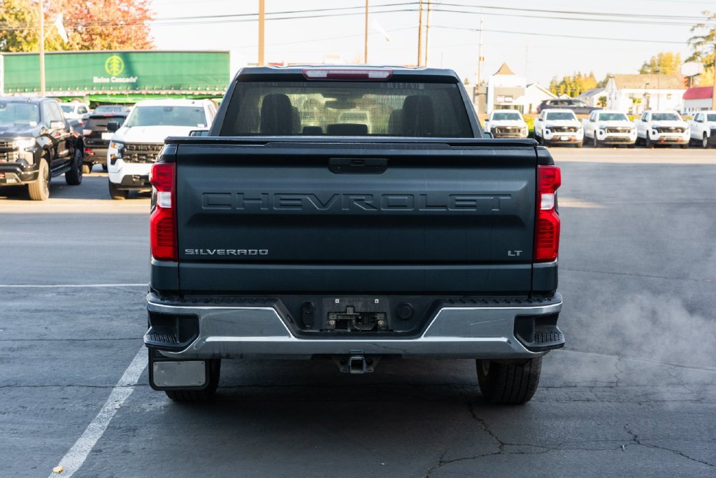 Used 2019 Blue Chevrolet LT image 5
