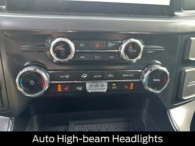 New 2026 Carbonized Gray Metallic Ford XLT image 28