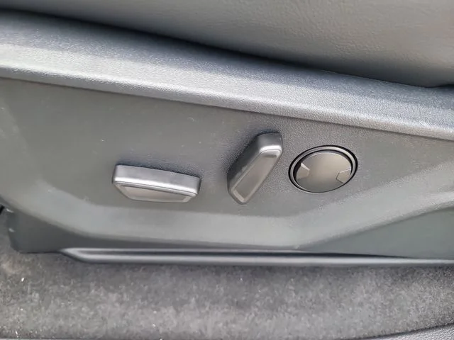 New 2026 Gray Metallic Ford Lariat image 20