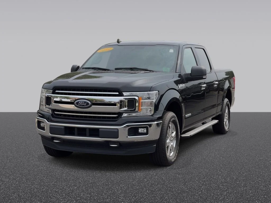 Used 2019 Black Ford XLT image 2