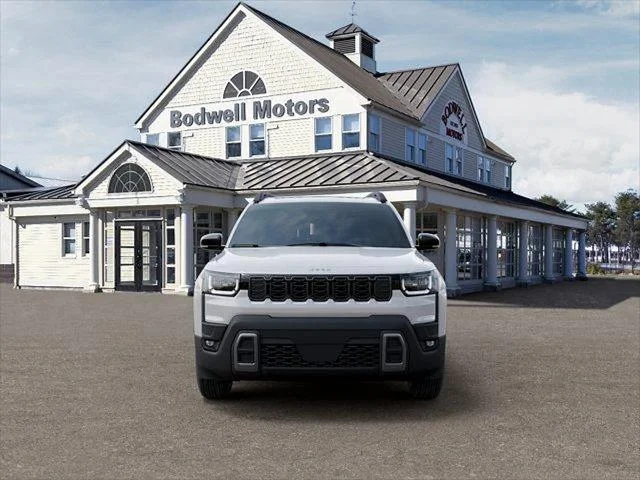 New 2026 Bright White Clear-Coat Exterior Paint Jeep Limited image 32