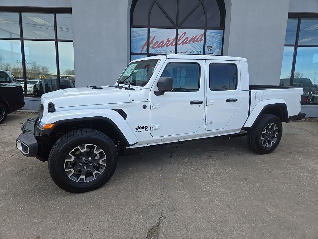 New 2026 Bright White Clear-Coat Exterior Paint Jeep Sahara image 4