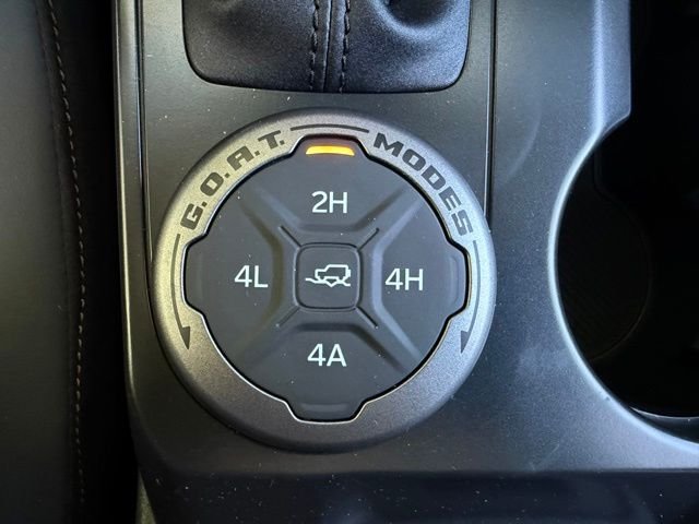 New 2026 Velocity Blue Metallic Ford Badlands image 23
