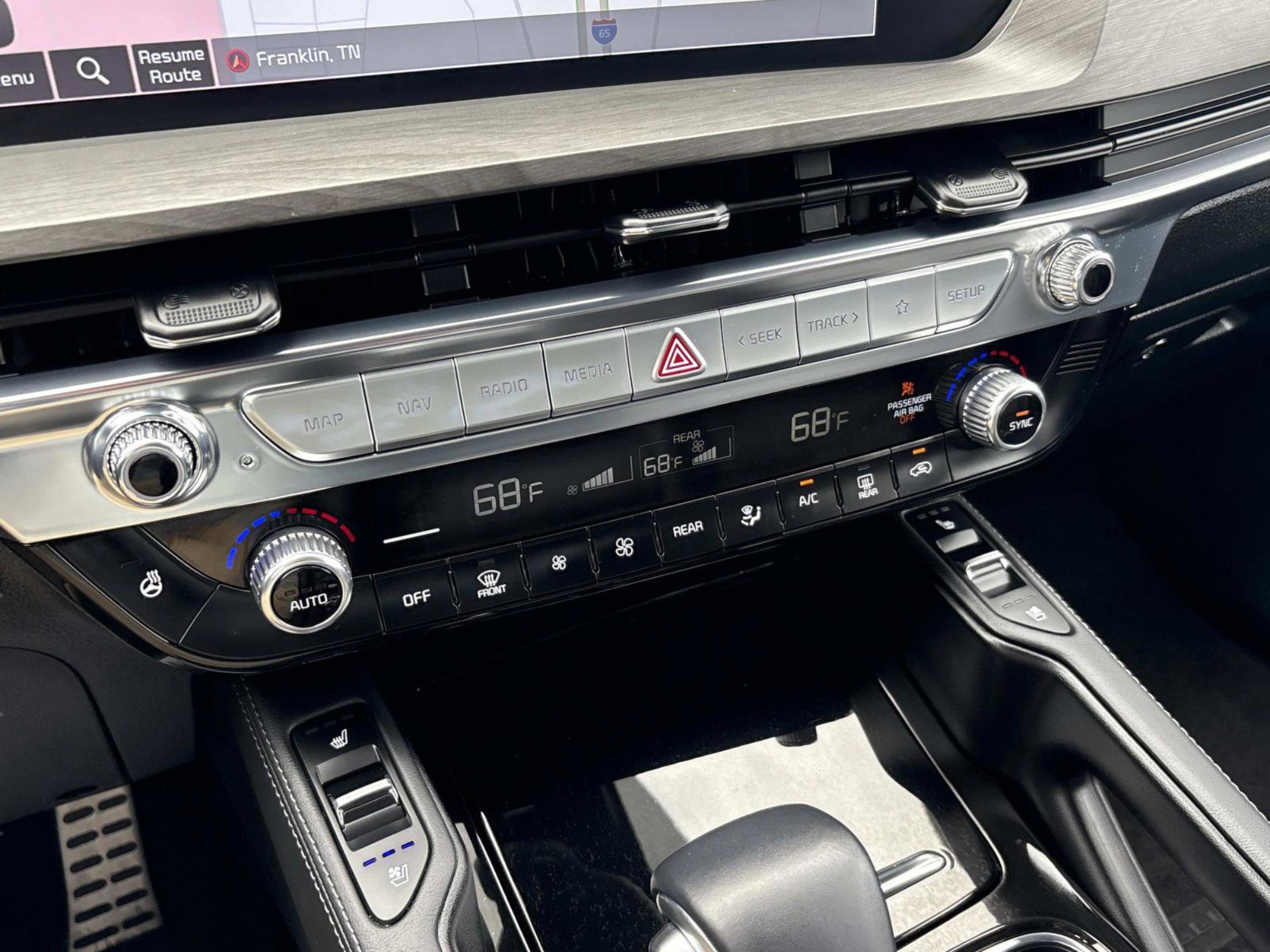 Used 2024 Glacial White Pearl Kia SX-Prestige X-Pro image 32