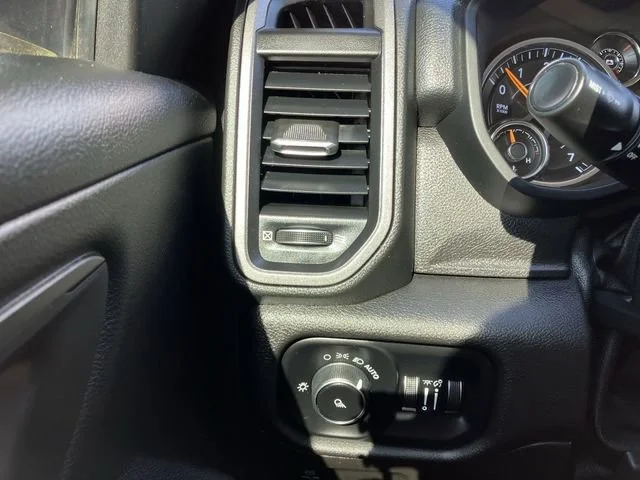 2019 RAM Ram 1500 Pickup Tradesman - Photo 17