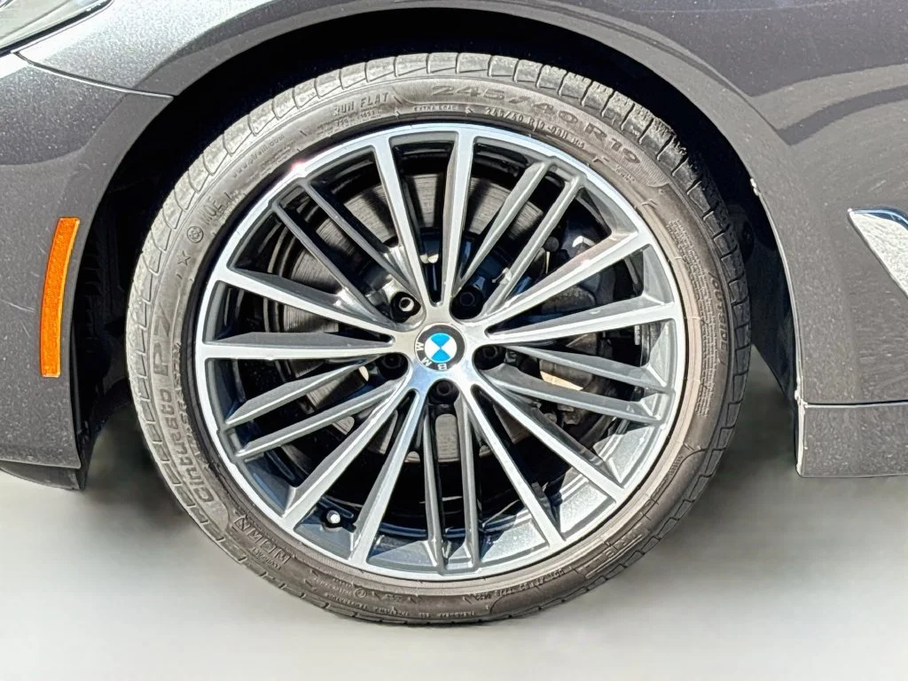 Used 2023 Dark Graphite BMW 530i image 33
