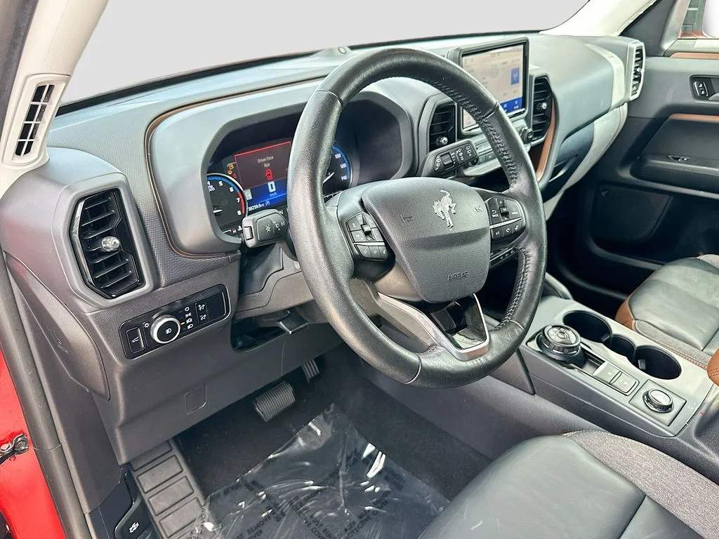 Used 2023 Red Ford Outer Banks image 9