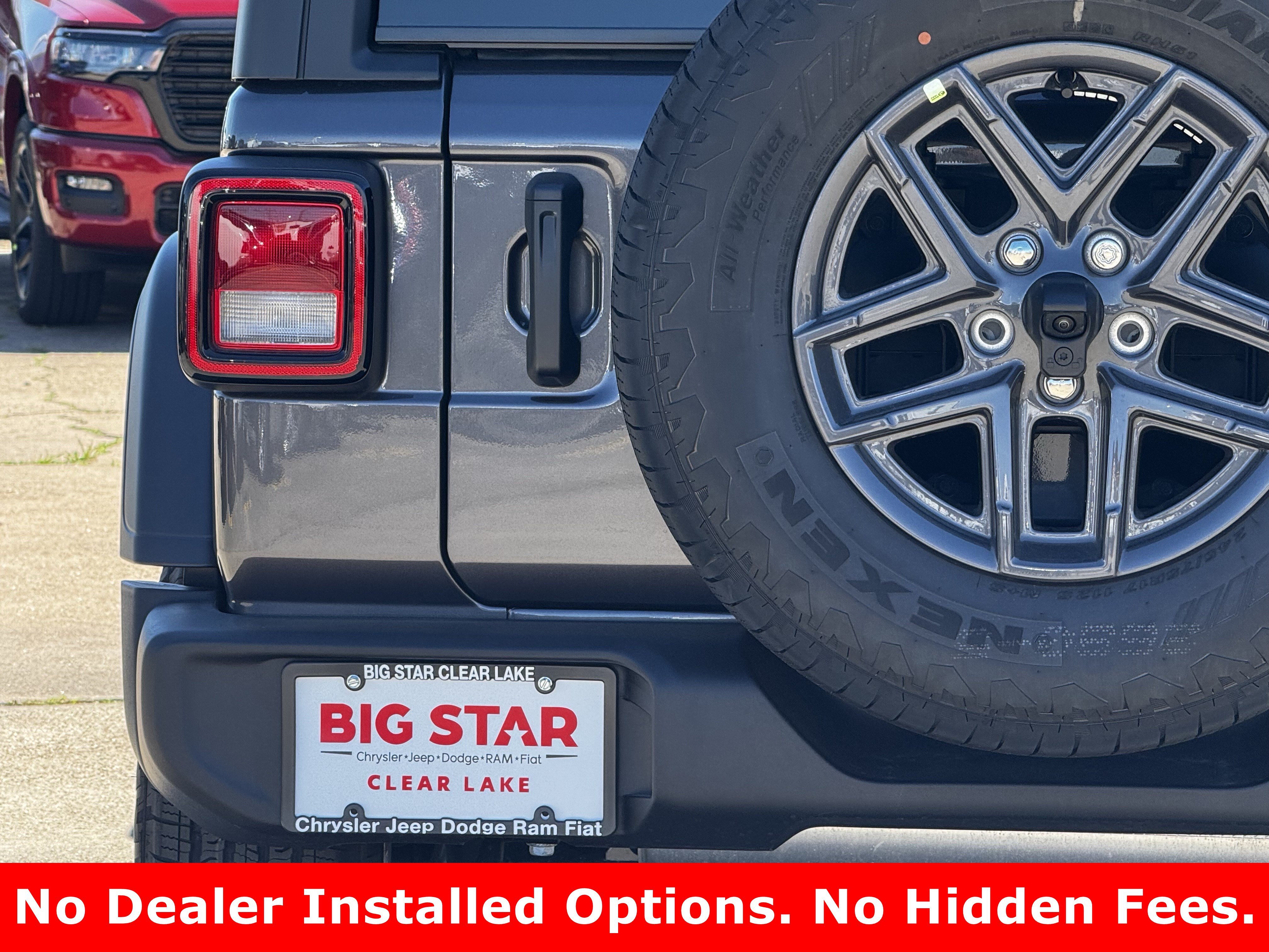 New 2026 Granite Crystal Metallic Clear-Coat Exterior Paint Jeep Sport S image 10