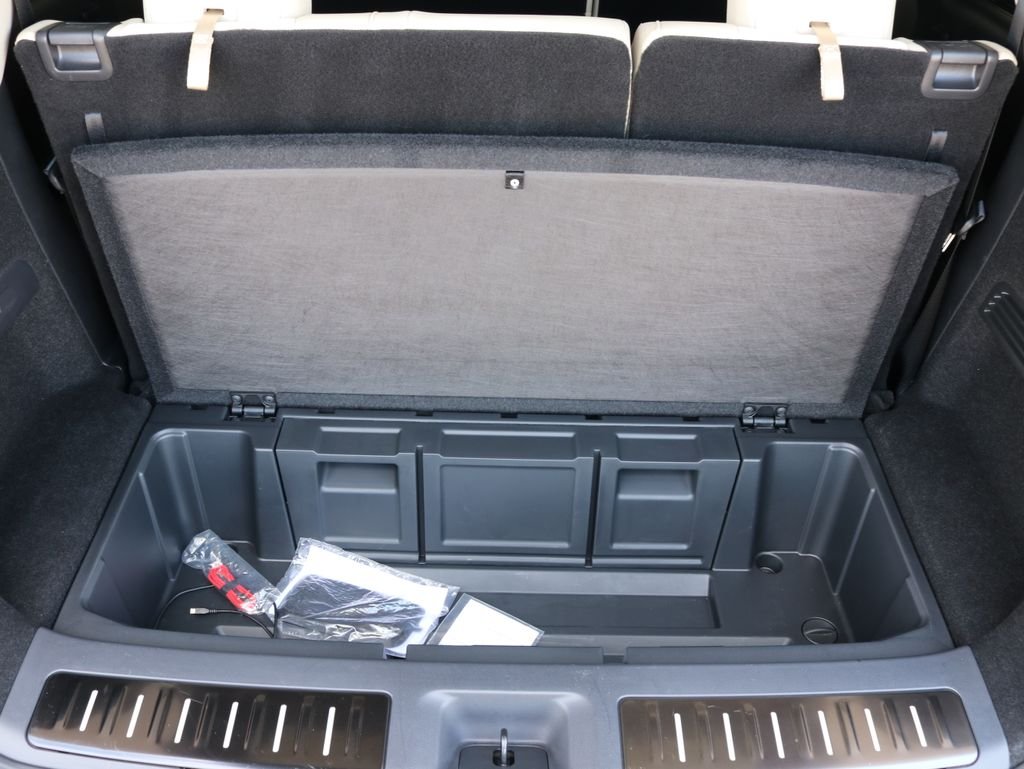 Certified Used 2025 Red INFINITI Sensory image 29