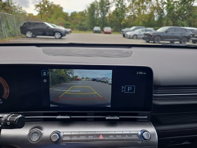 New 2026 White Hyundai SE image 22