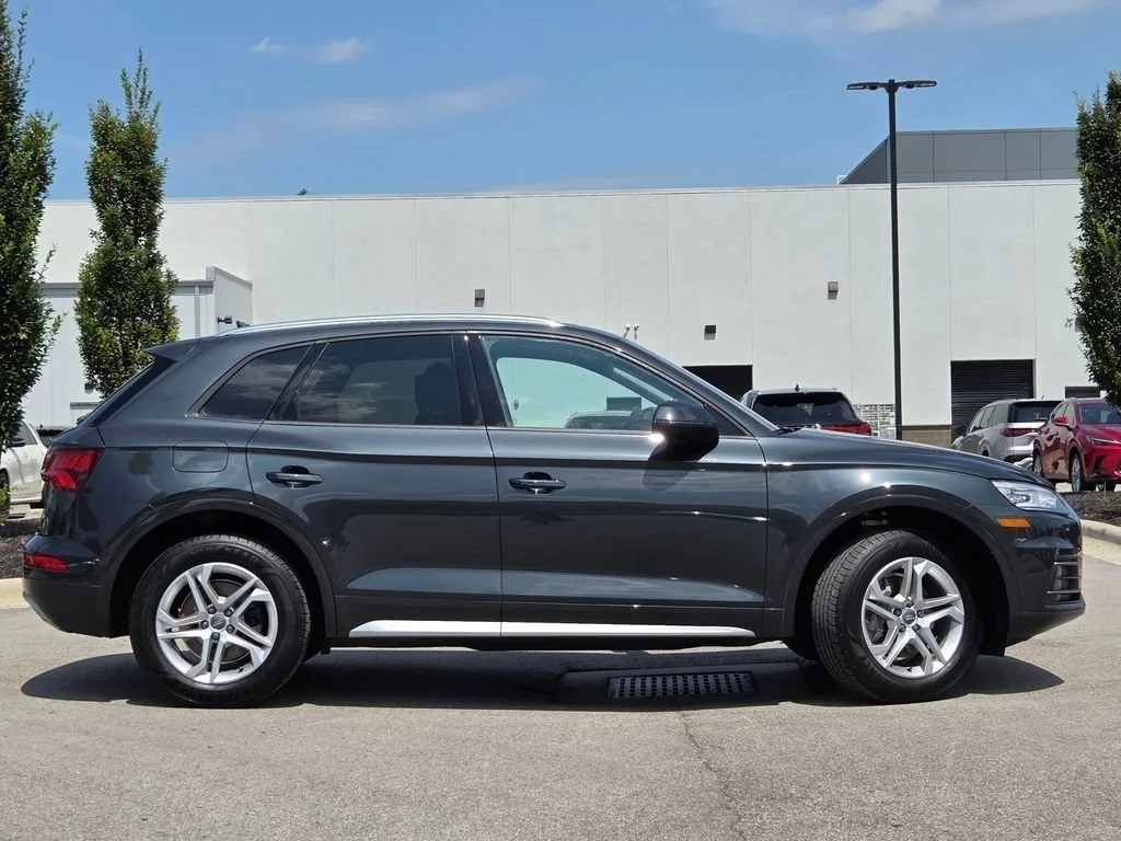Used 2018  Audi Premium image 28