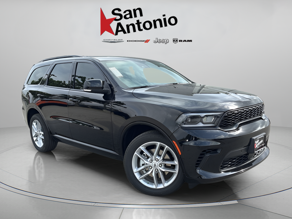 New 2026 Diamond Black Clear-Coat Exterior Paint Dodge GT Plus image 1